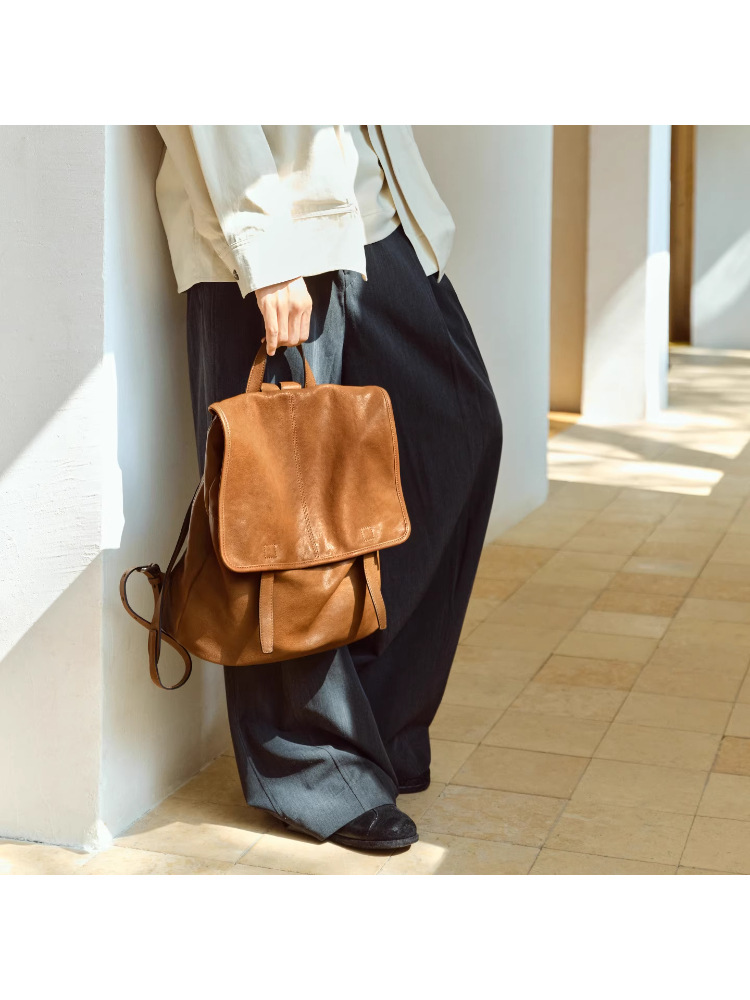 大容量植鞣羊皮信使雙肩背包