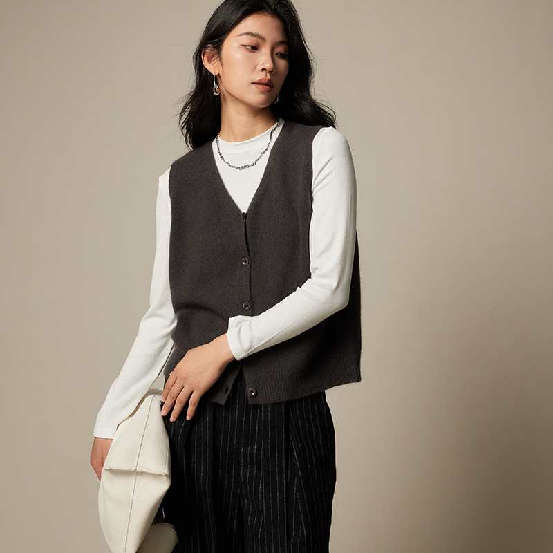 女士秋冬浣熊絨單排扣針織馬甲