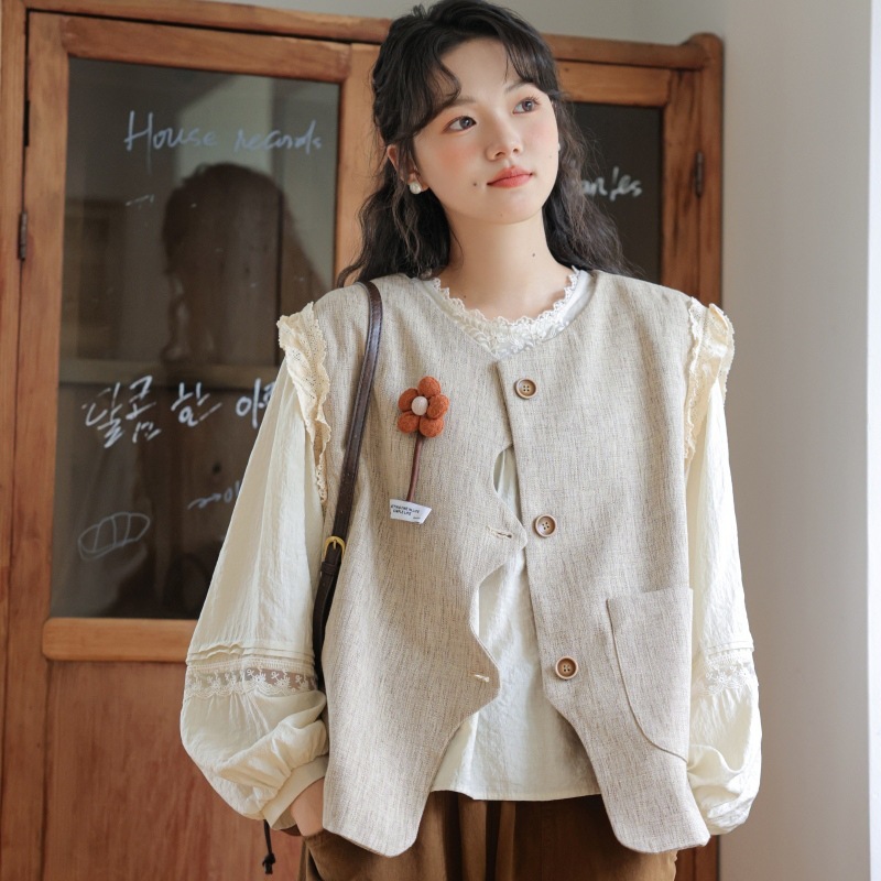 女士日系西裝小花裝飾毛線花朵波浪邊馬甲+蕾絲邊白色襯衫