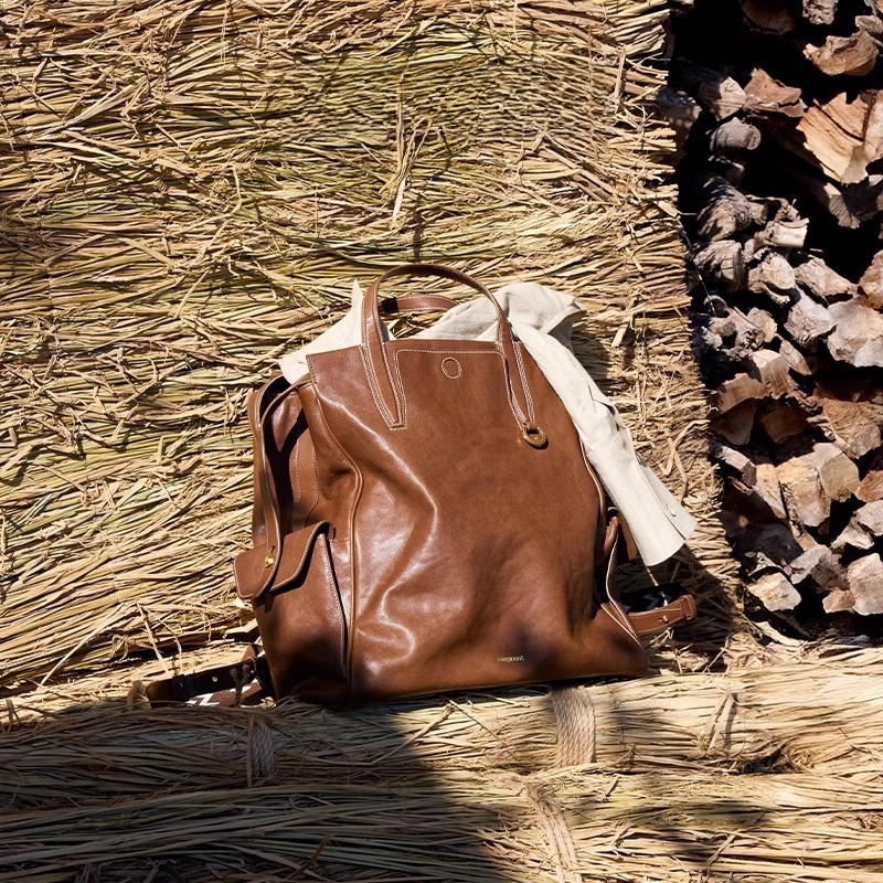 復古植鞣皮16寸電腦包单肩双肩包