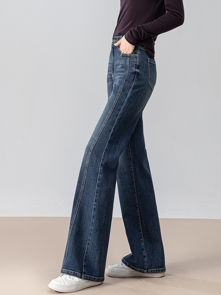 女士春秋微喇馬蹄牛仔褲