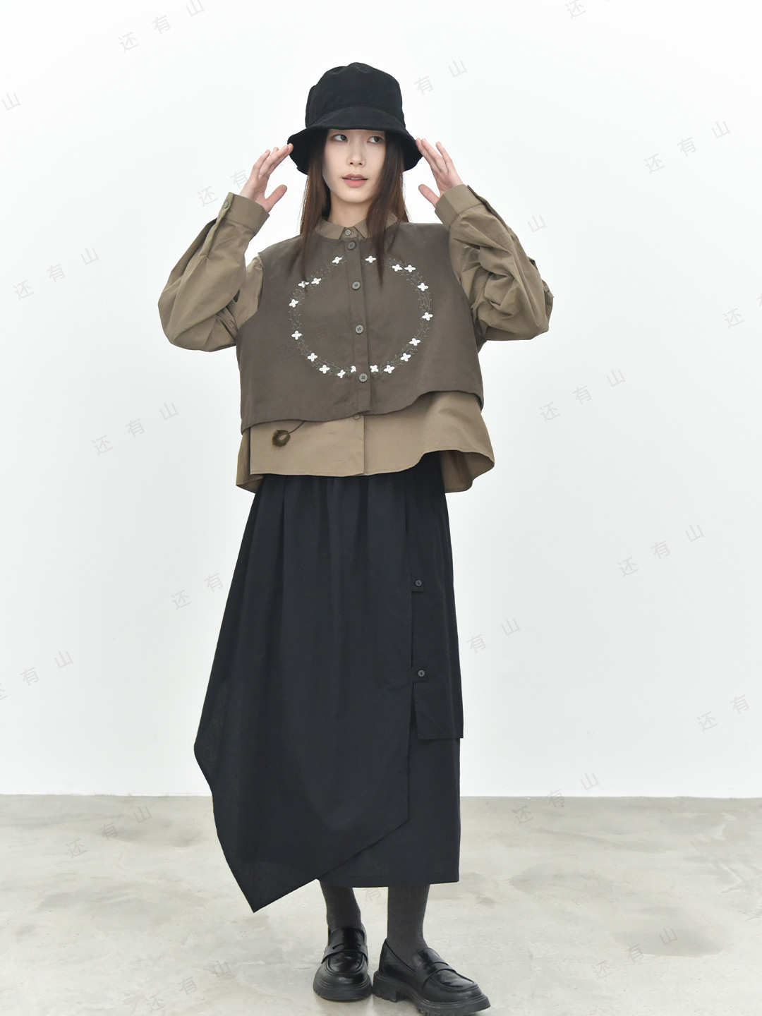 女士春秋花環刺繡純棉馬甲