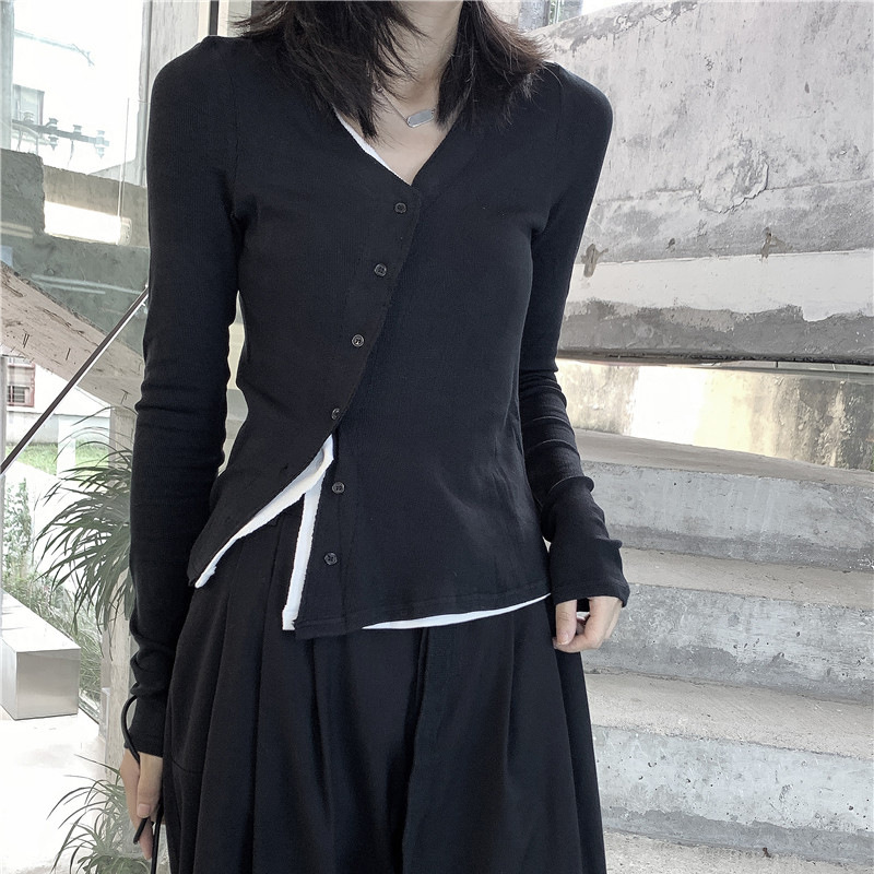 女士秋冬暗黑假兩件V領顯瘦針織長袖T恤