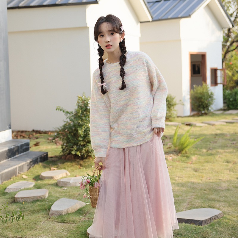 女春彩虹條紋針織上衣