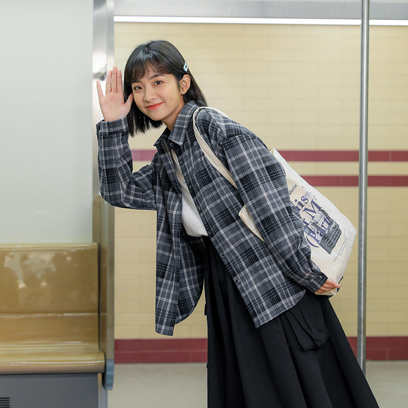 女士秋季韓版休閒格紋長袖襯衫