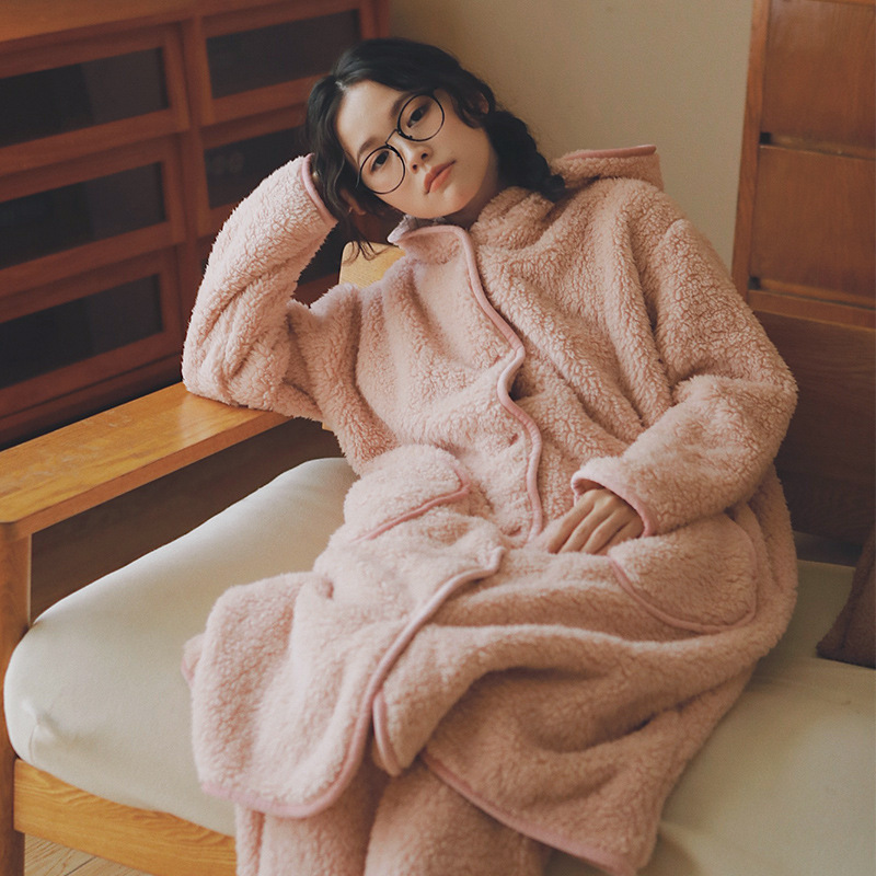 女款冬季加厚珊瑚絨睡袍