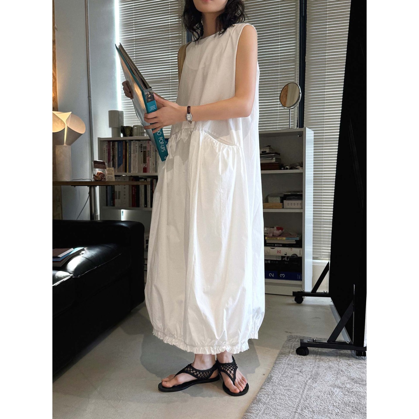 春夏圓領無袖花苞連衣裙