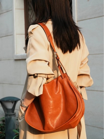 大容量植鞣皮信使馬鞍包