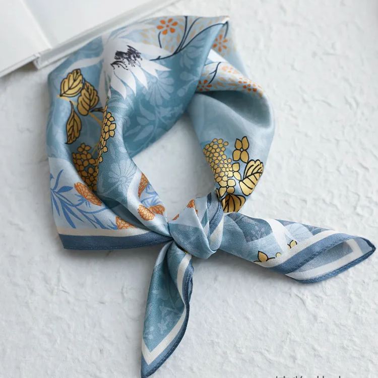 100%桑蠶絲夏荷真絲小方巾