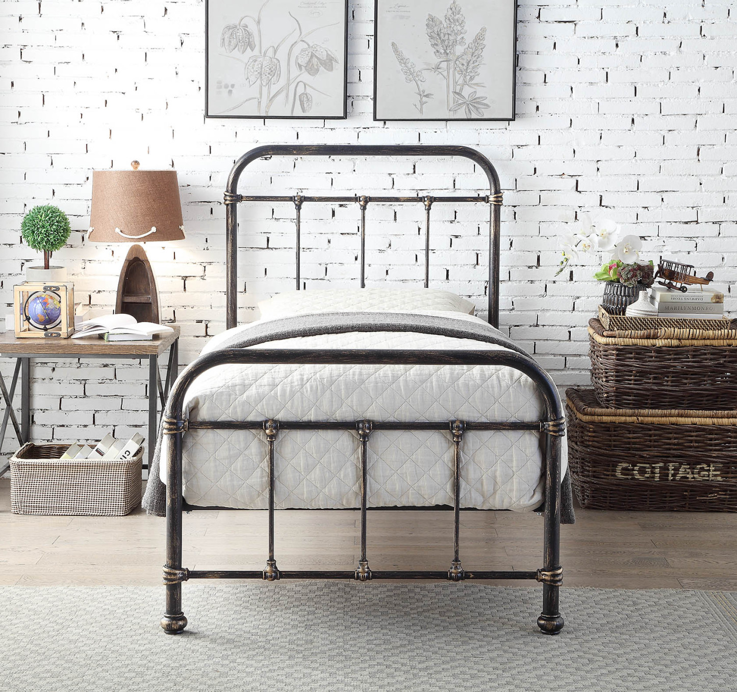 Burford Victorian Metal Bed