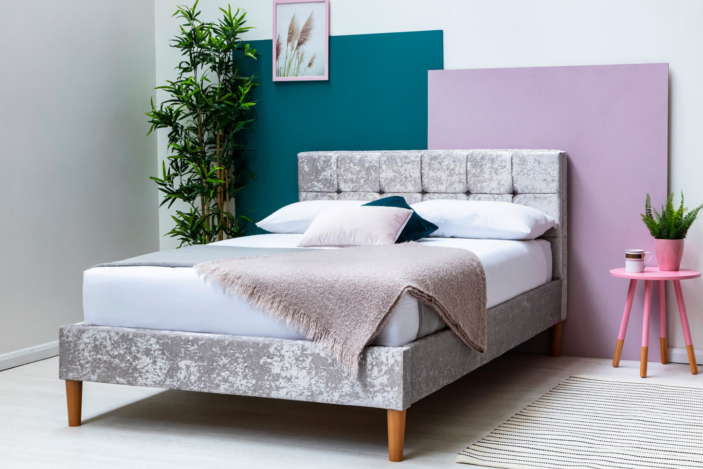 Highclere Crushed Silver Velvet Bed