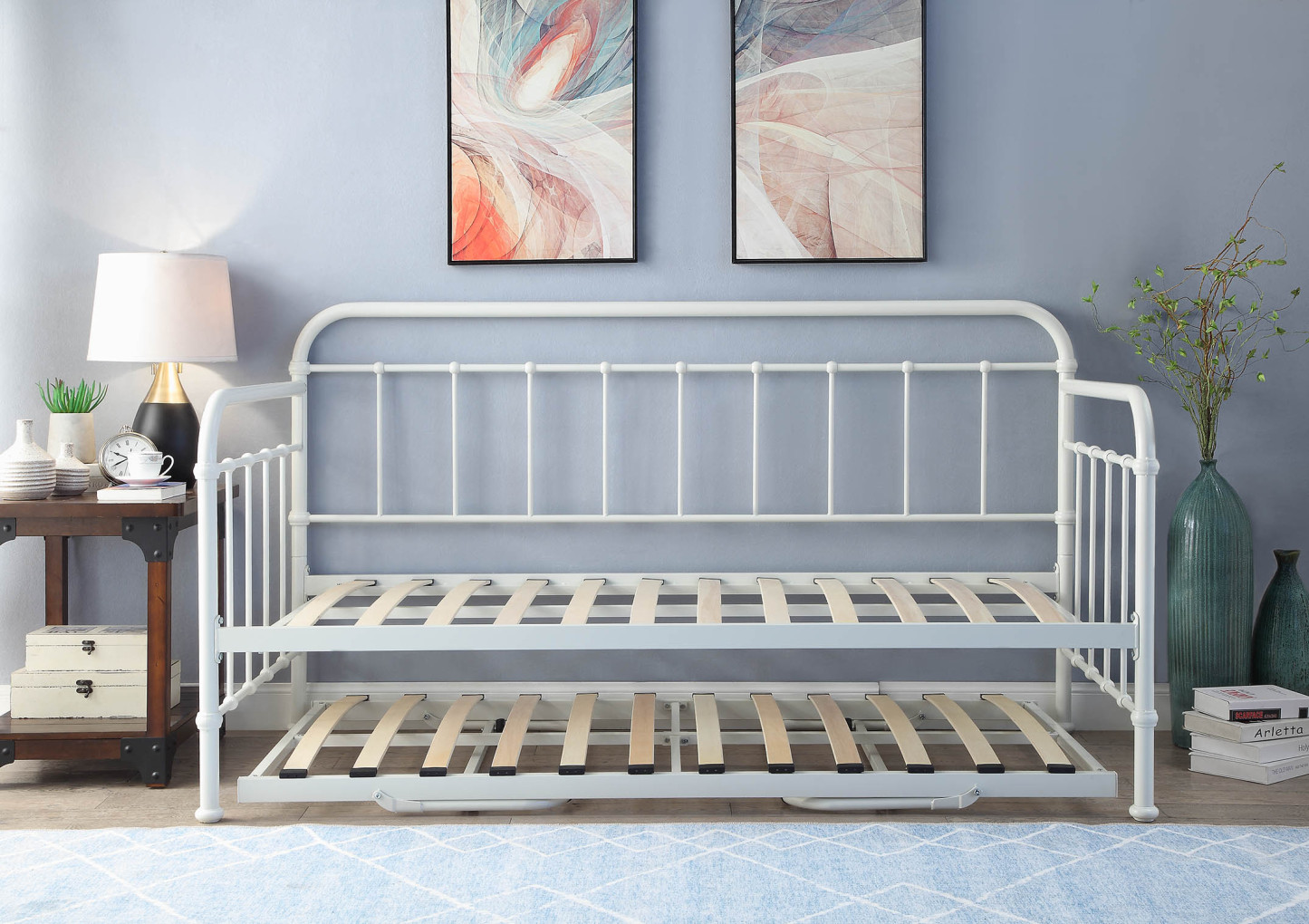 Harlow White Metal Day Bed With Trundle