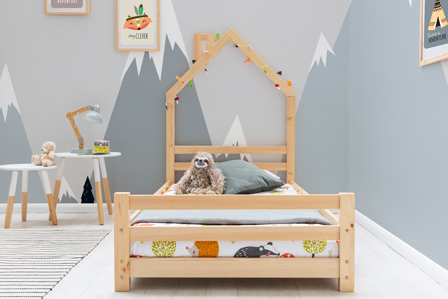 Juni Kids Pine Wooden House Bed