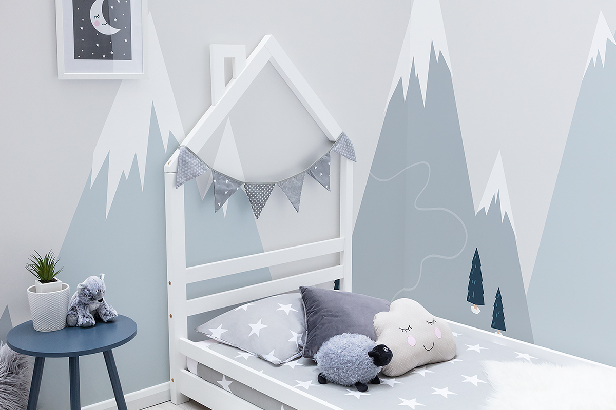 Juni Kids White Wooden House Bed