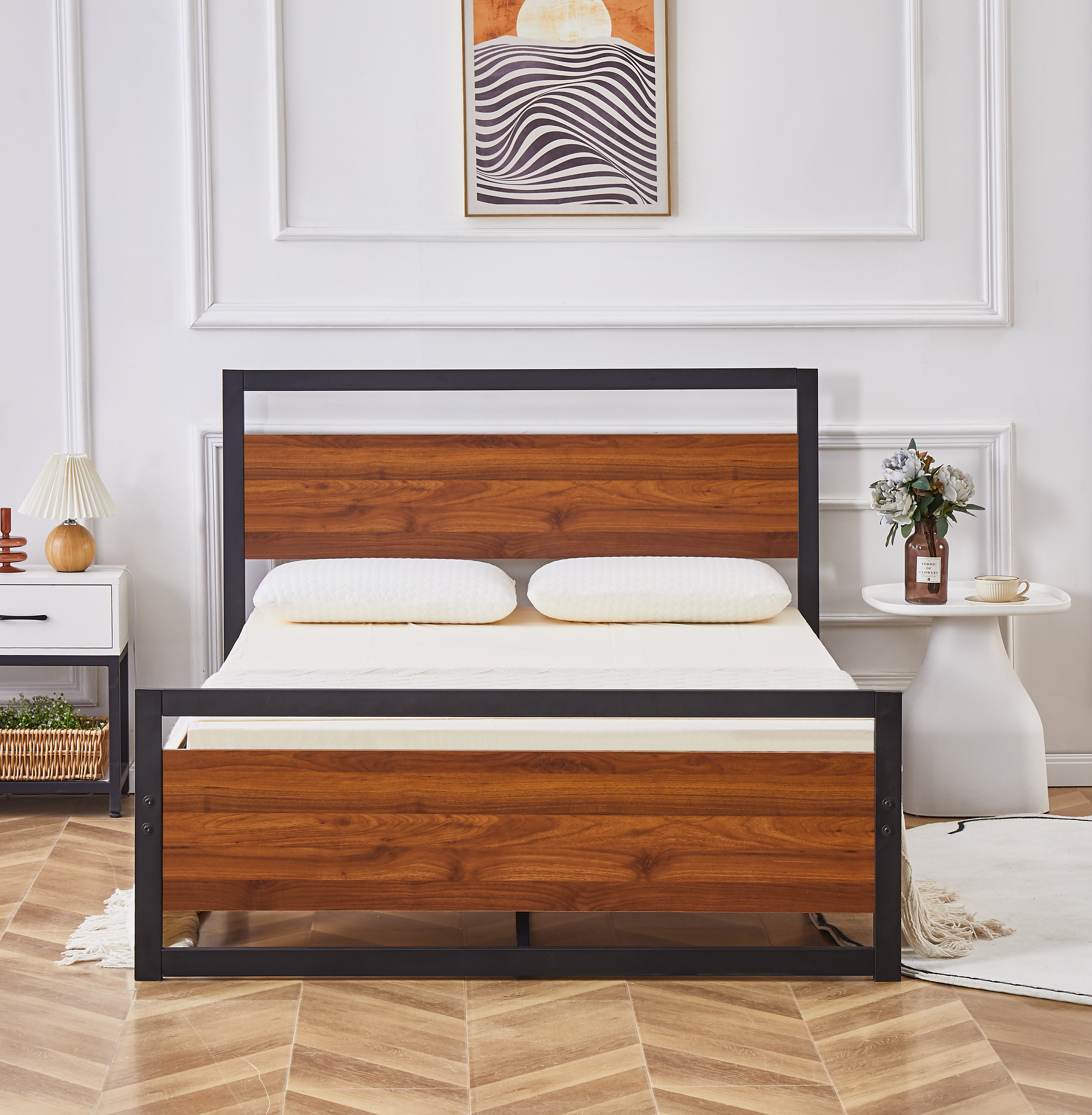 Cresswell Metal and Wooden Bed