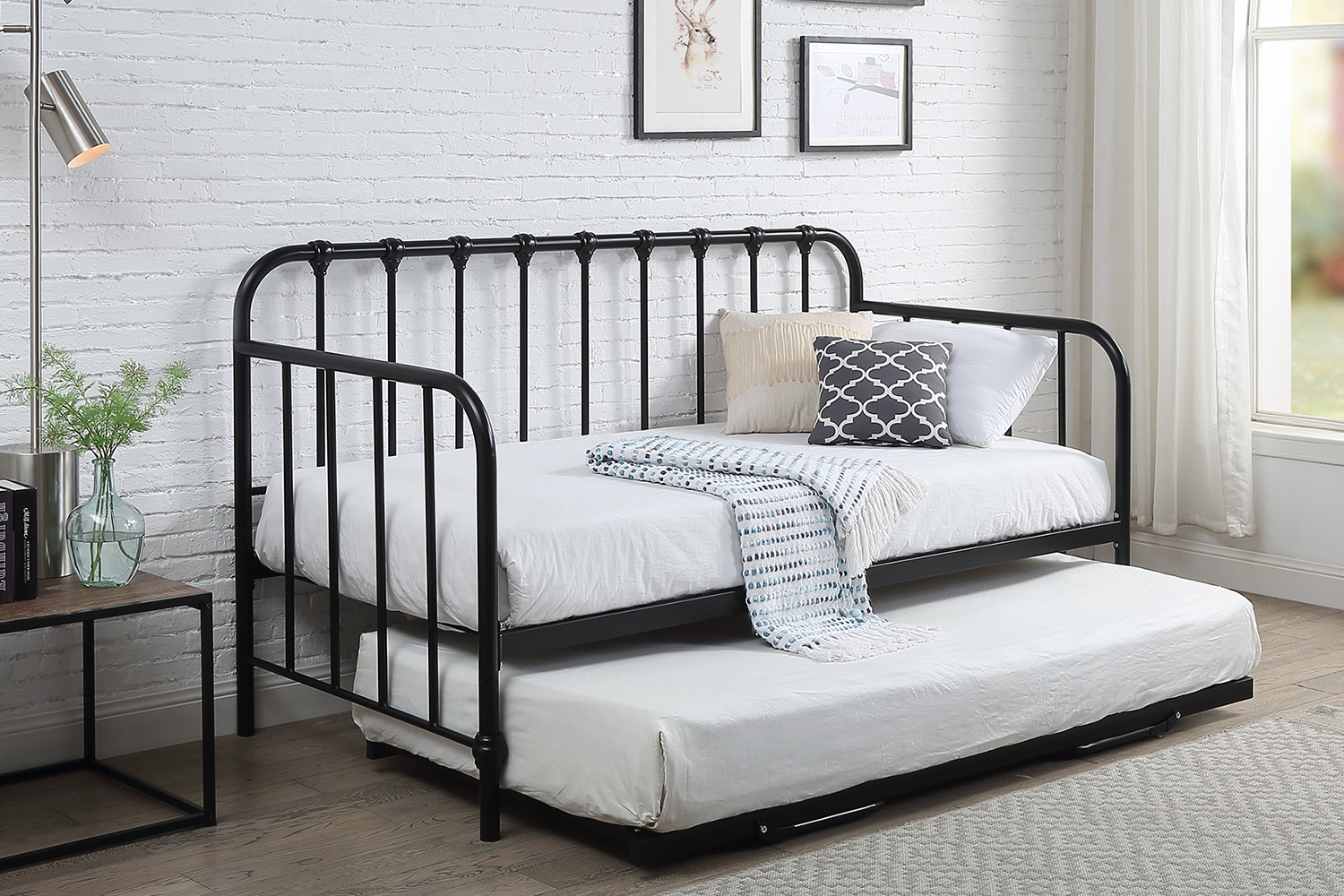 York Industrial Black Metal Day Bed - Guest (added trundle)