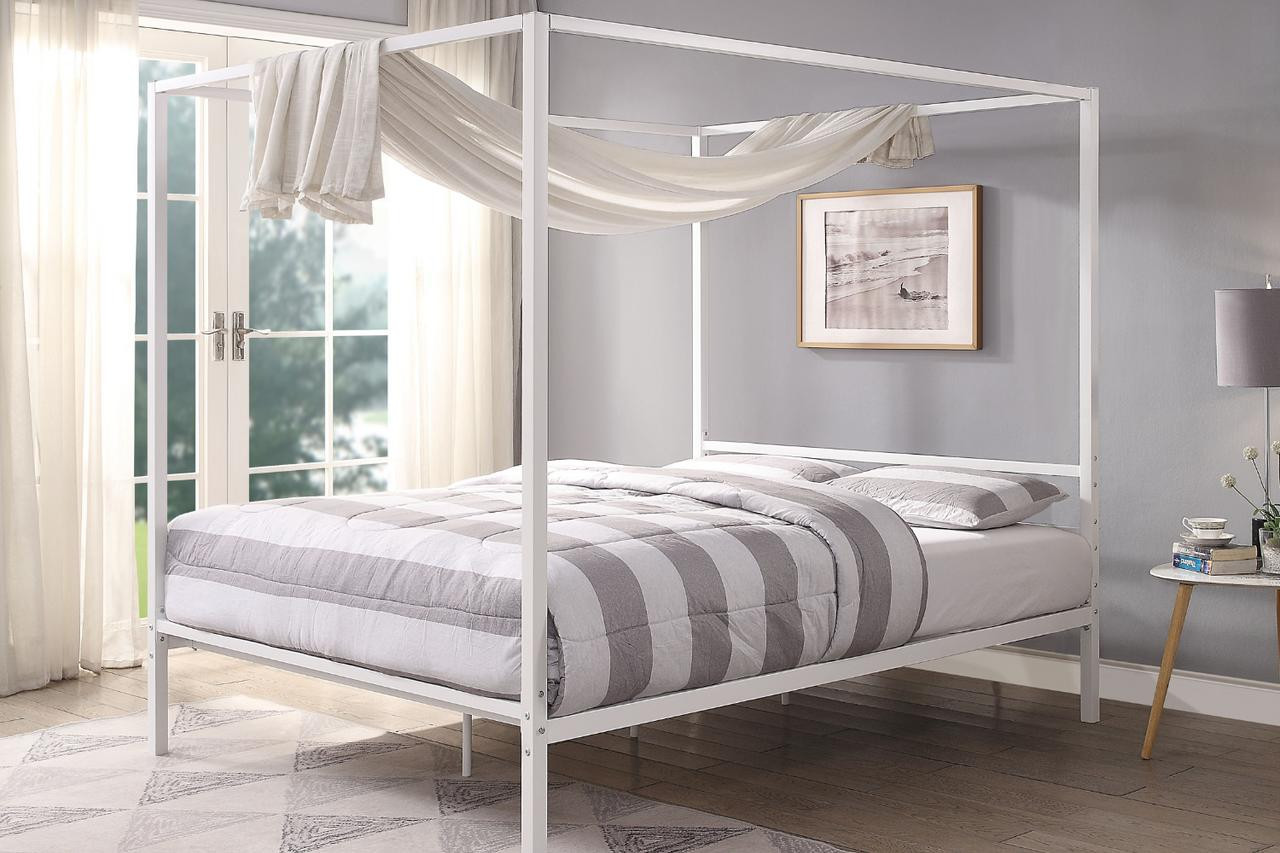 White iron outlet canopy bed