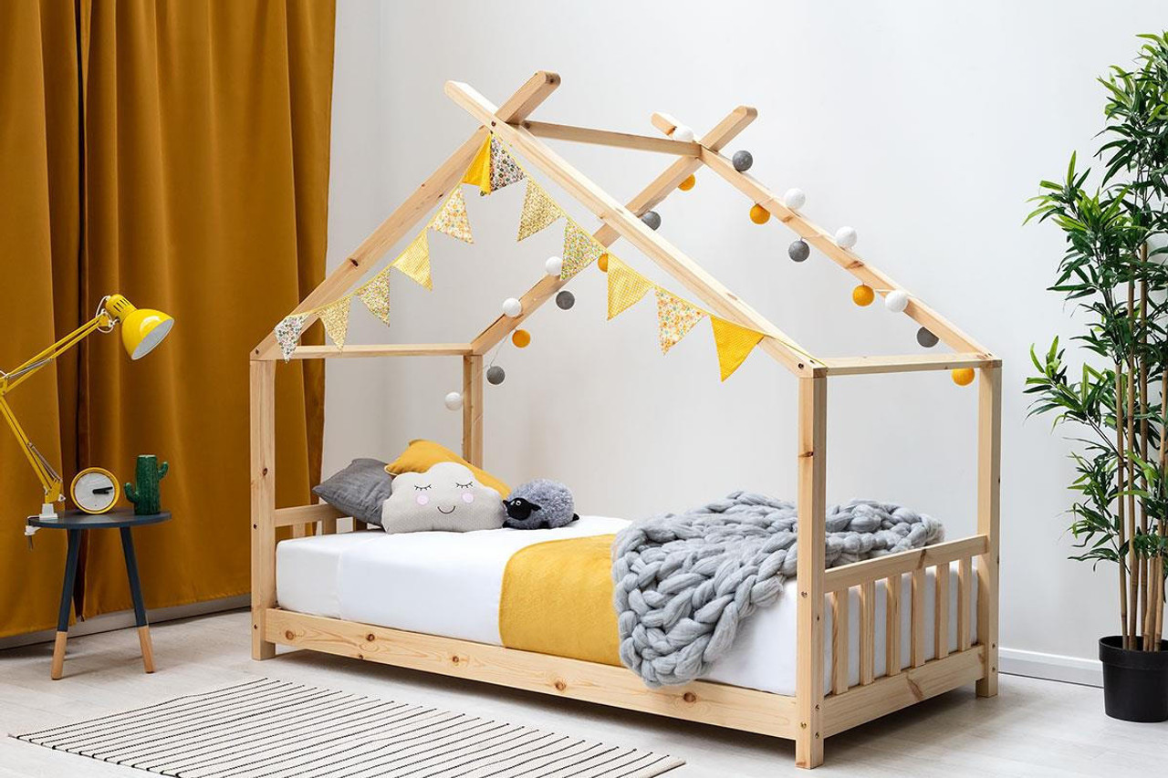 Kids Canopy Pine House Bed