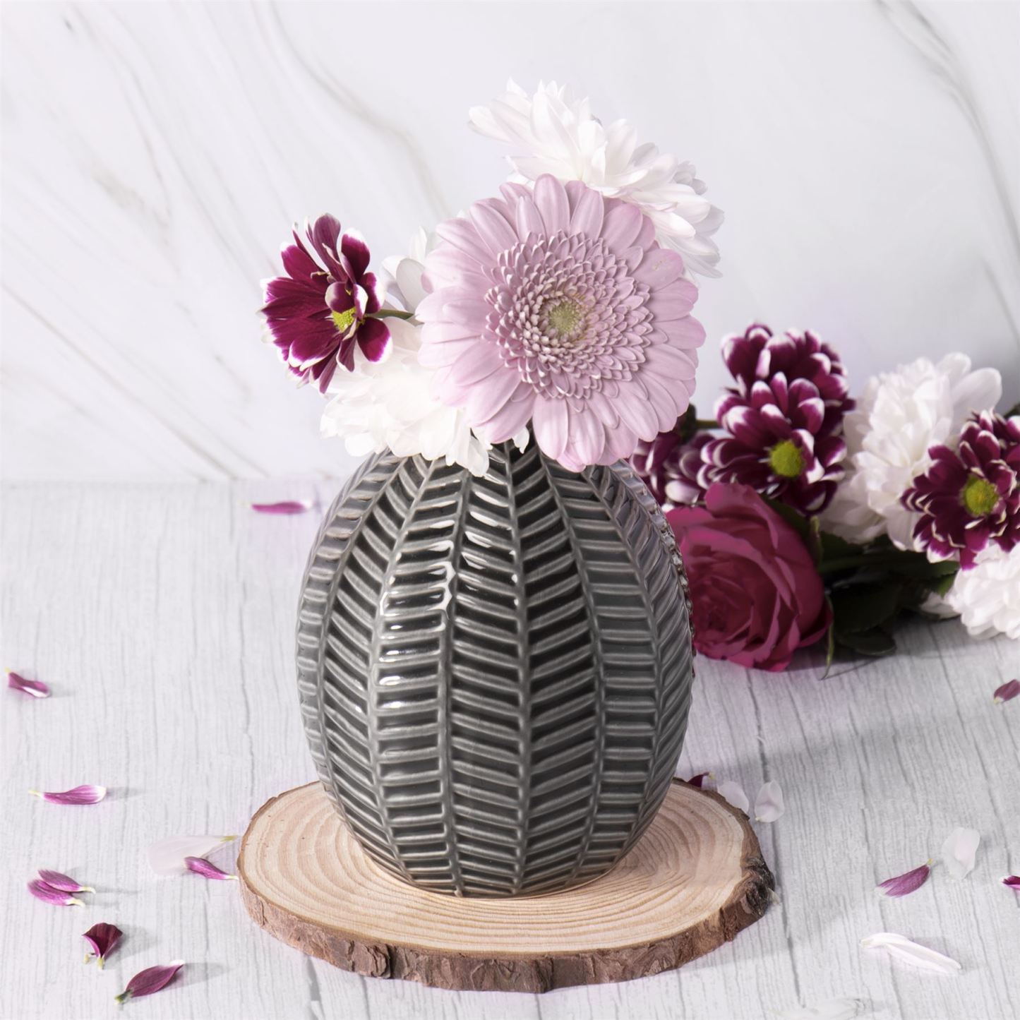 Grey Ceramic Leaf Inspired Vases - Set of 2 | M&W