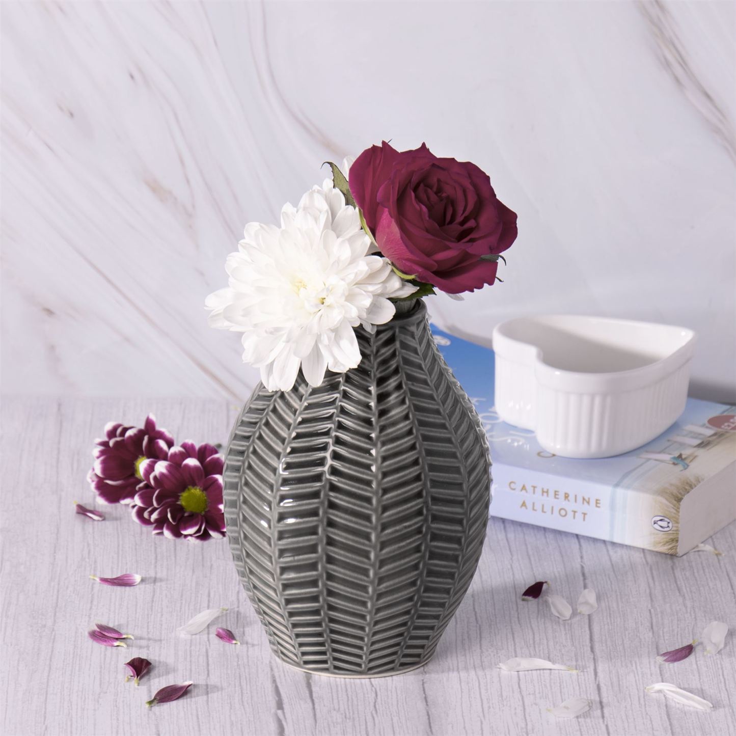 Grey Ceramic Leaf Inspired Vases - Set of 2 | M&W