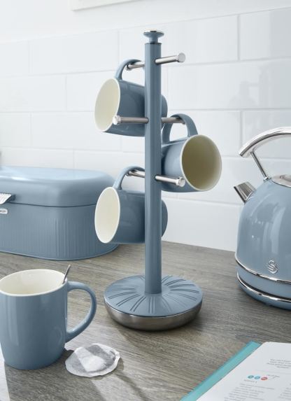 Swan Retro Blue Towel Pole and Mug Set
