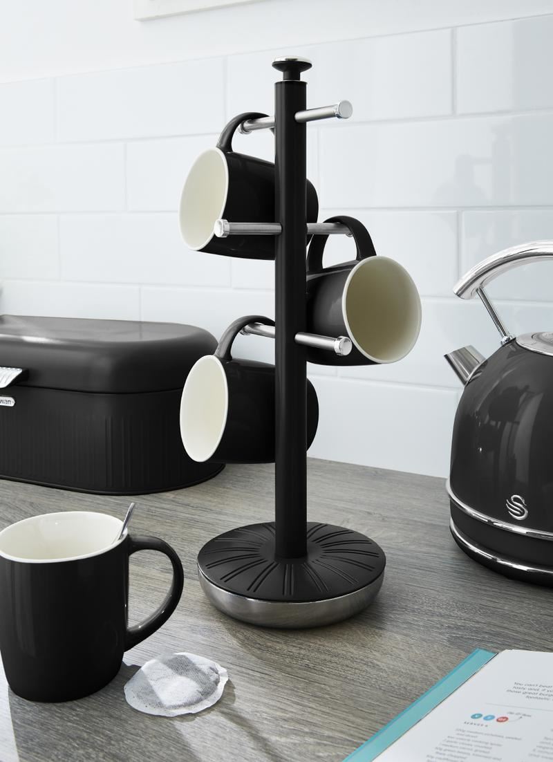 Swan Retro Black Towel Pole and Mug Set