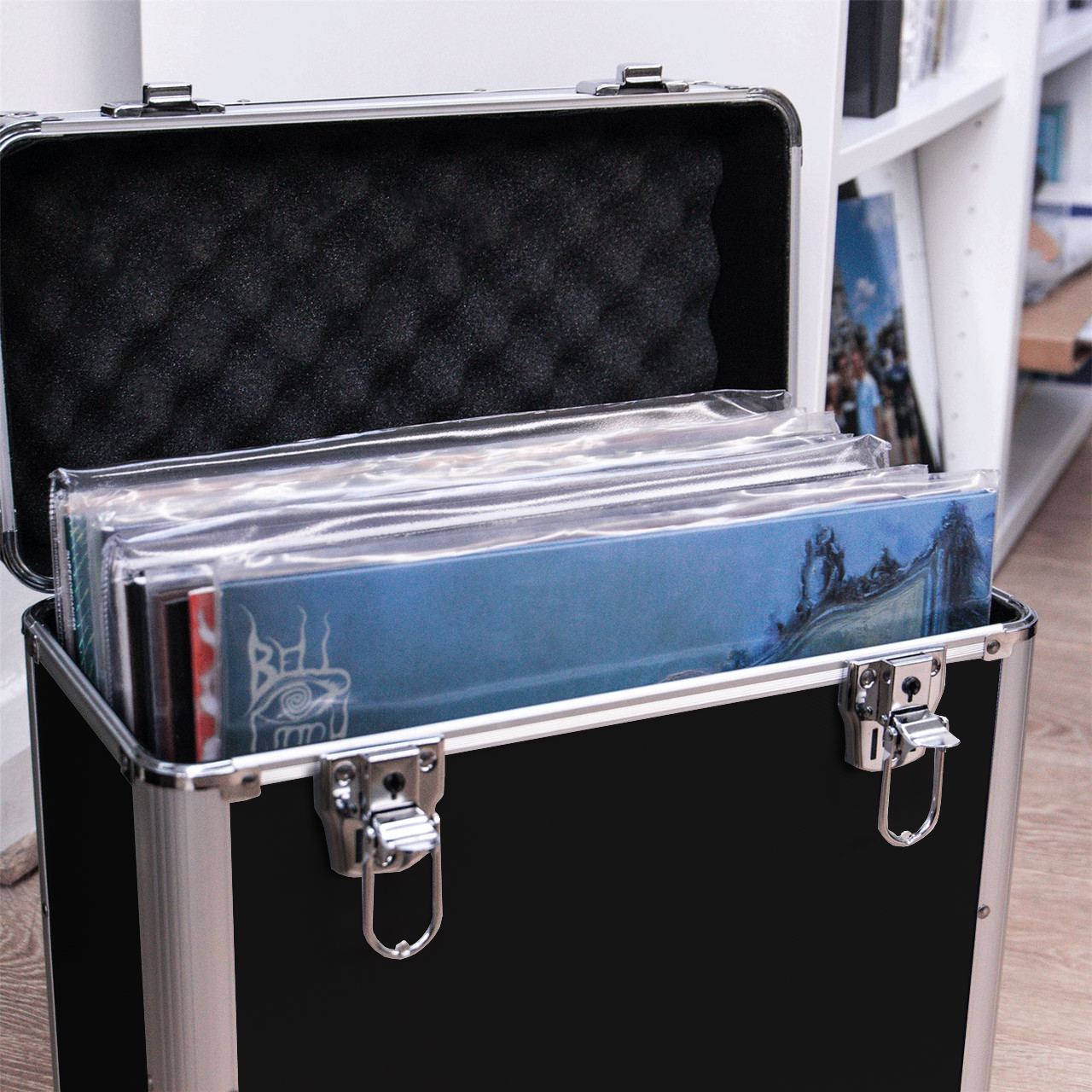 Vinyl LP Record Storage Case - Black | M&W