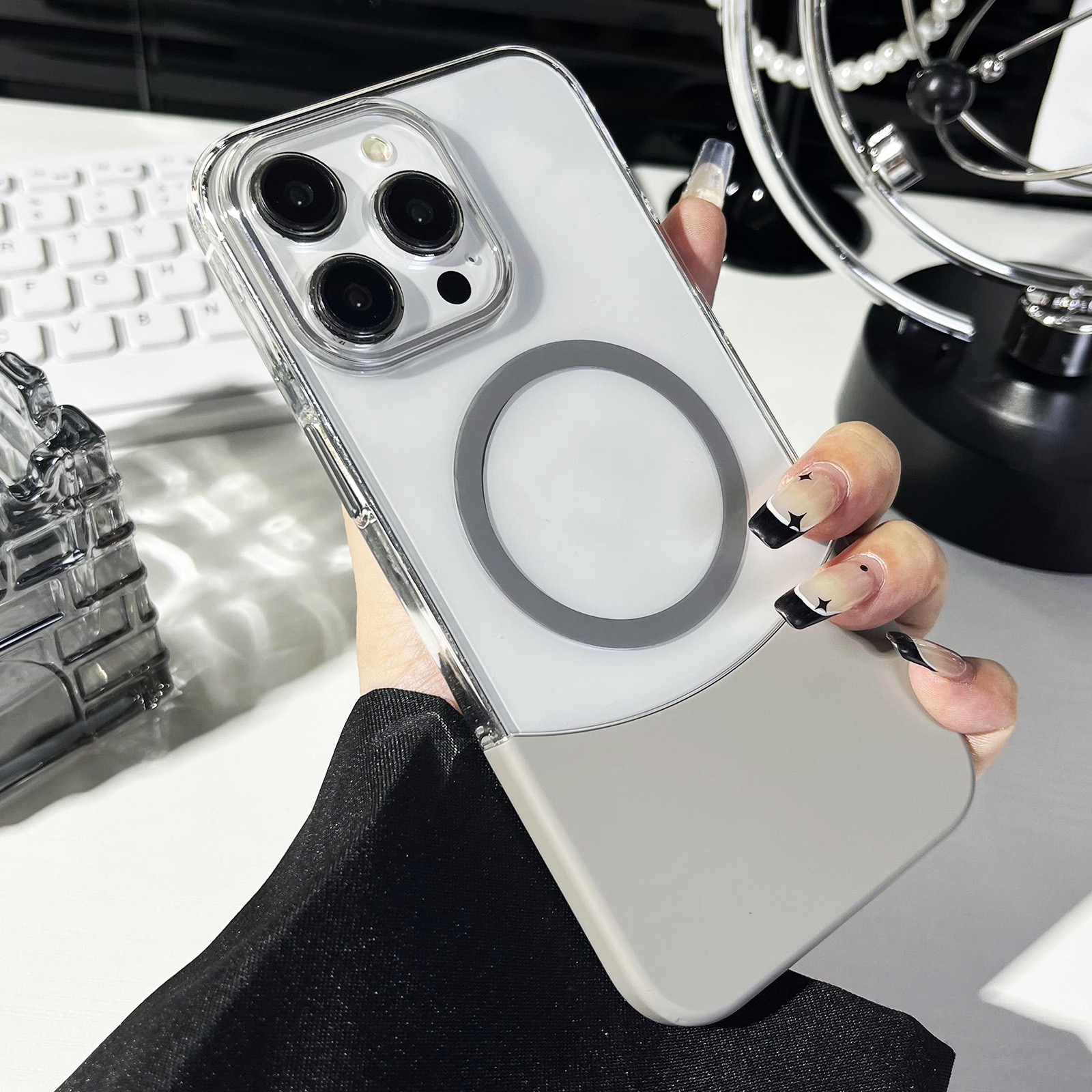 2-in-1 Spliced Magnetic Phone Case