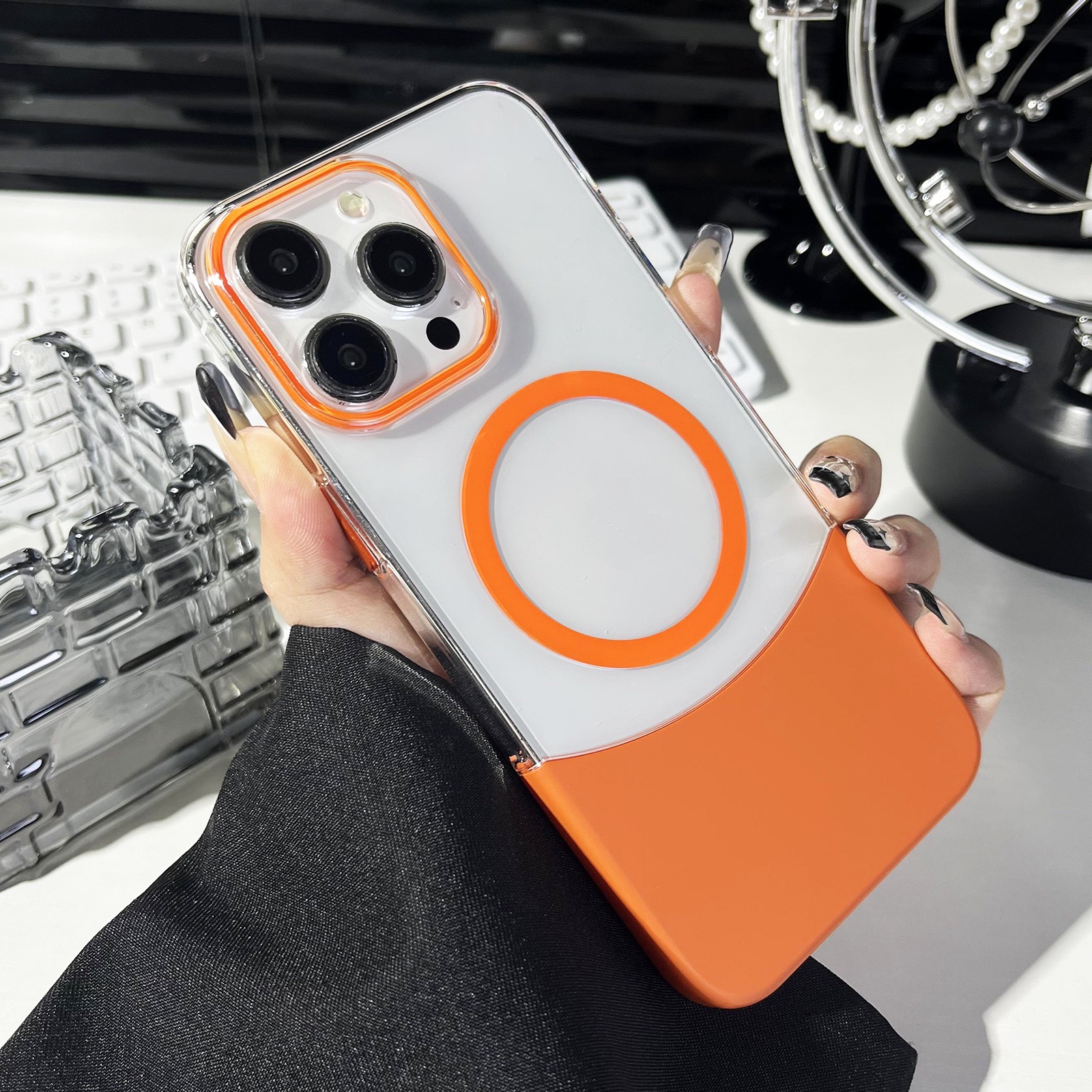 2-in-1 Spliced Magnetic Phone Case