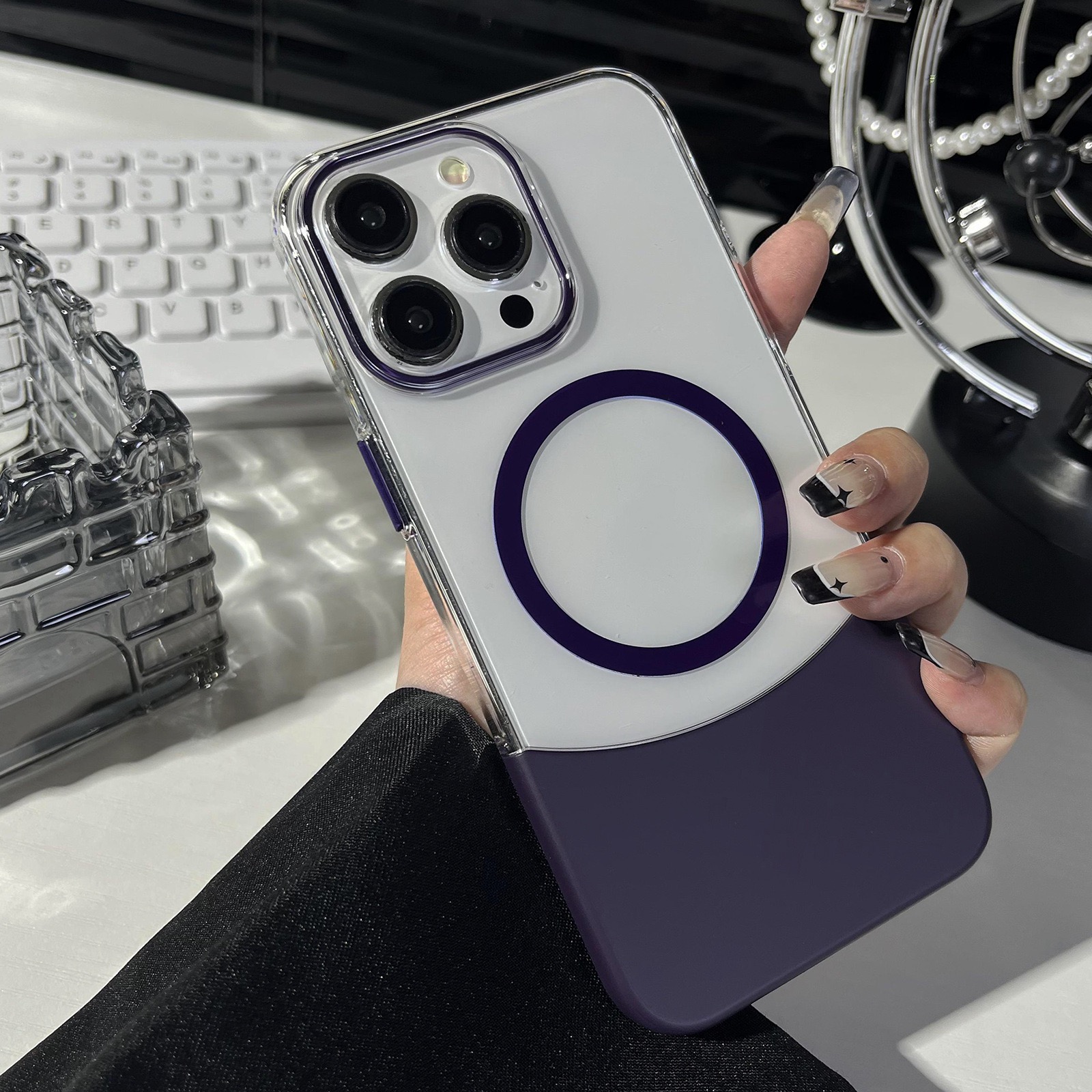 2-in-1 Spliced Magnetic Phone Case