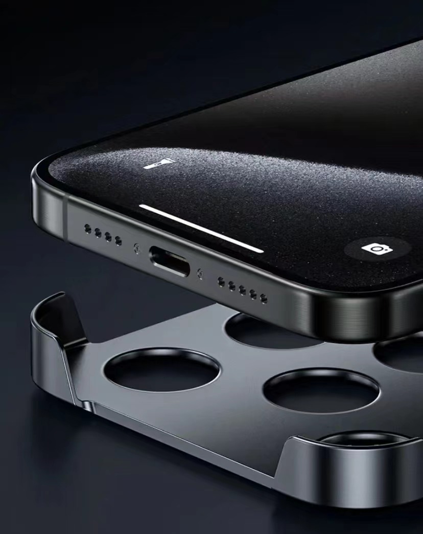 Metal Fragrance Hollow Dot Heat Dissipation Phone Case