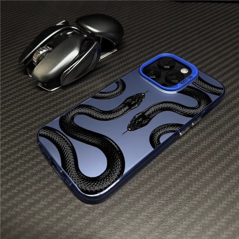 Black Mamba Totem Phone Case