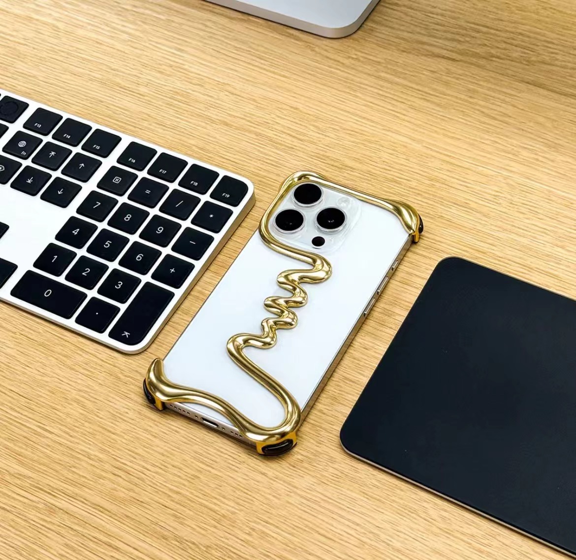 Limited Art Frameless Aluminum Alloy Phone Case