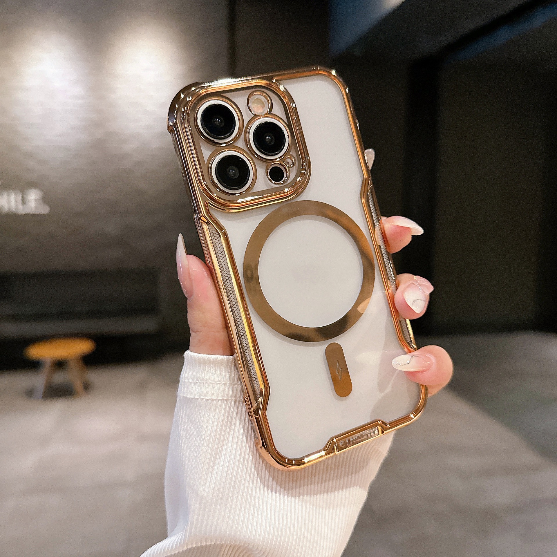 Electroplated Slim Waist Anti-fall Magnetic Phone Case