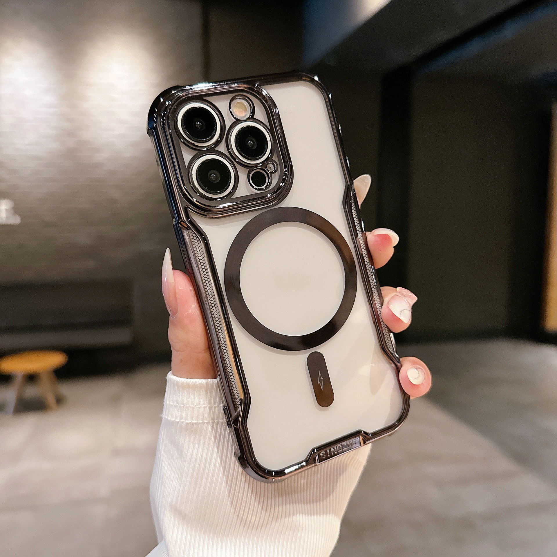 Electroplated Slim Waist Anti-fall Magnetic Phone Case