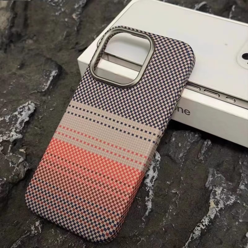Carbon Fiber Textured Magnetic Anti-fall Phone Case