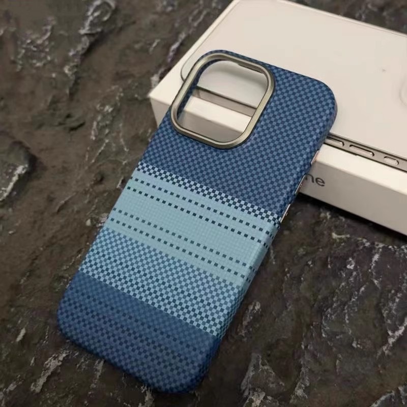 Carbon Fiber Textured Magnetic Anti-fall Phone Case