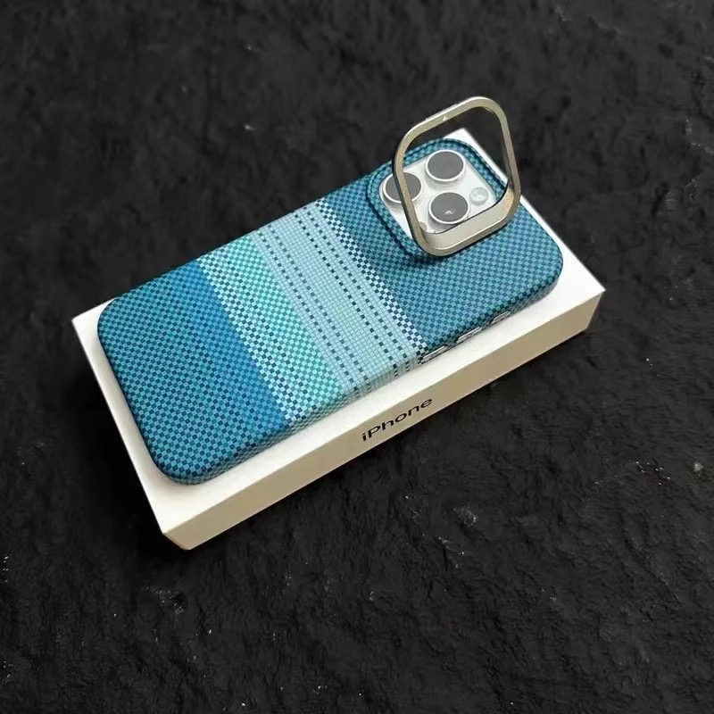 Carbon Fiber Textured Magnetic Anti-fall Phone Case