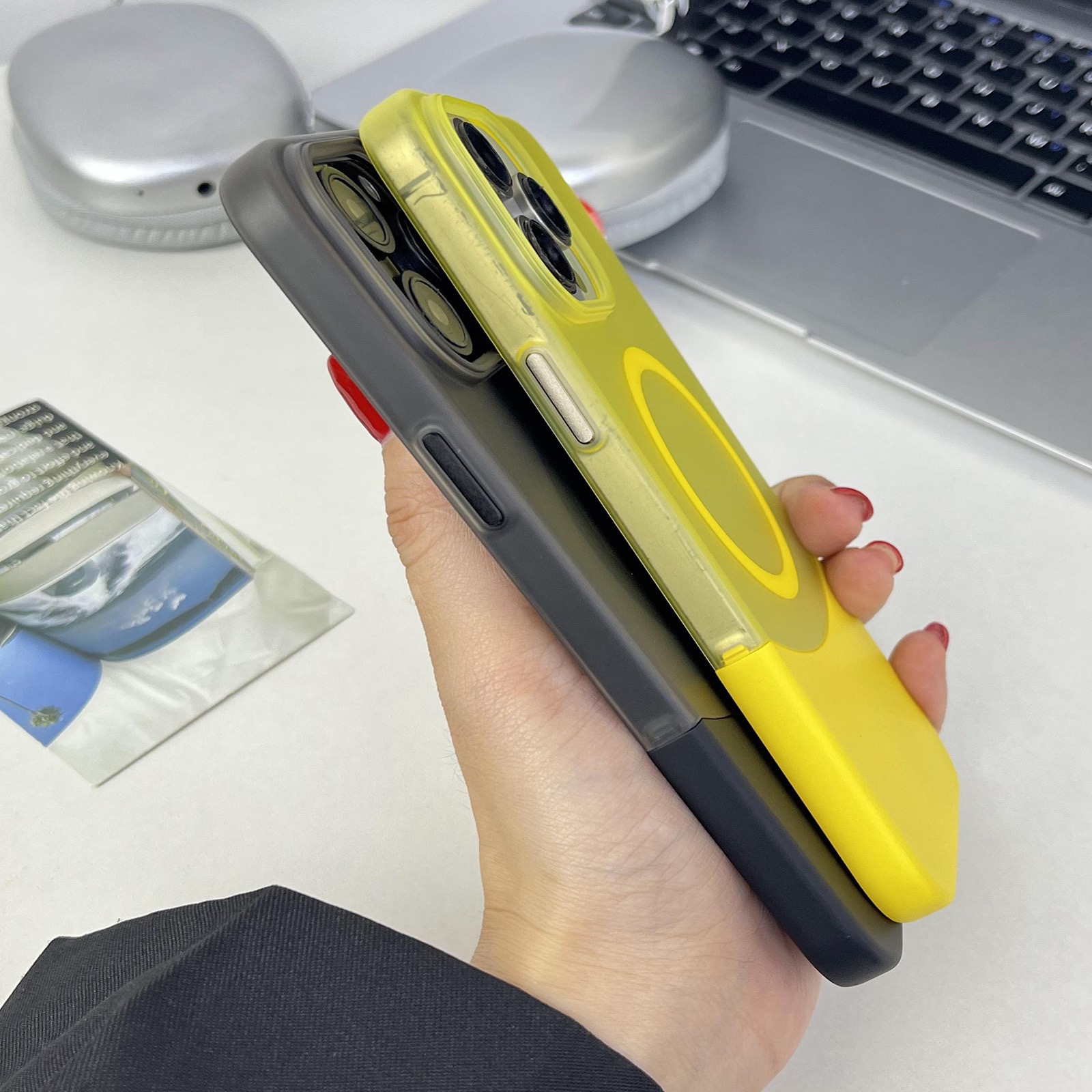 Frosted 2-in-1 Spliced Magnetic Phone Case