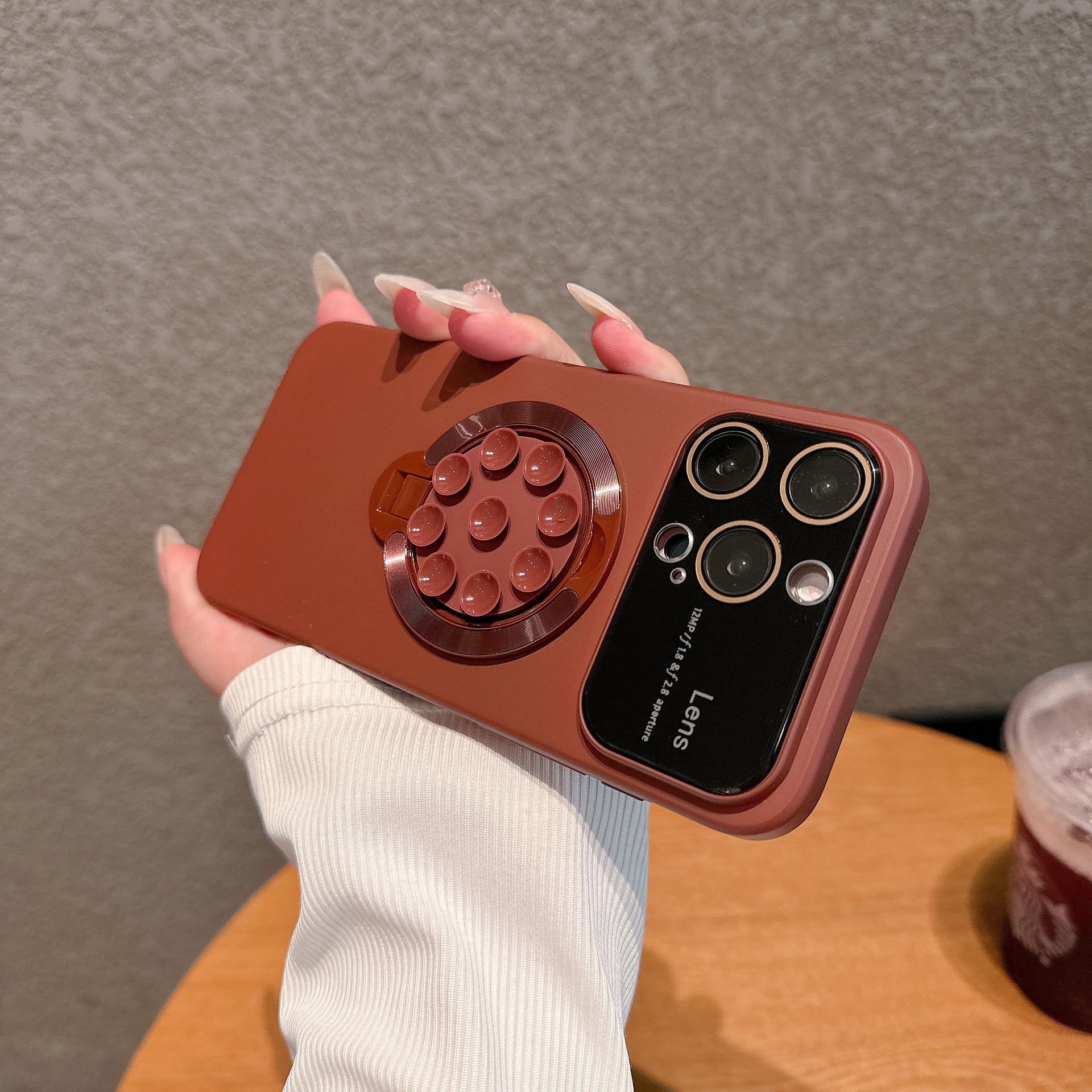 Large window lens protection suction cup magnetic stand phone case