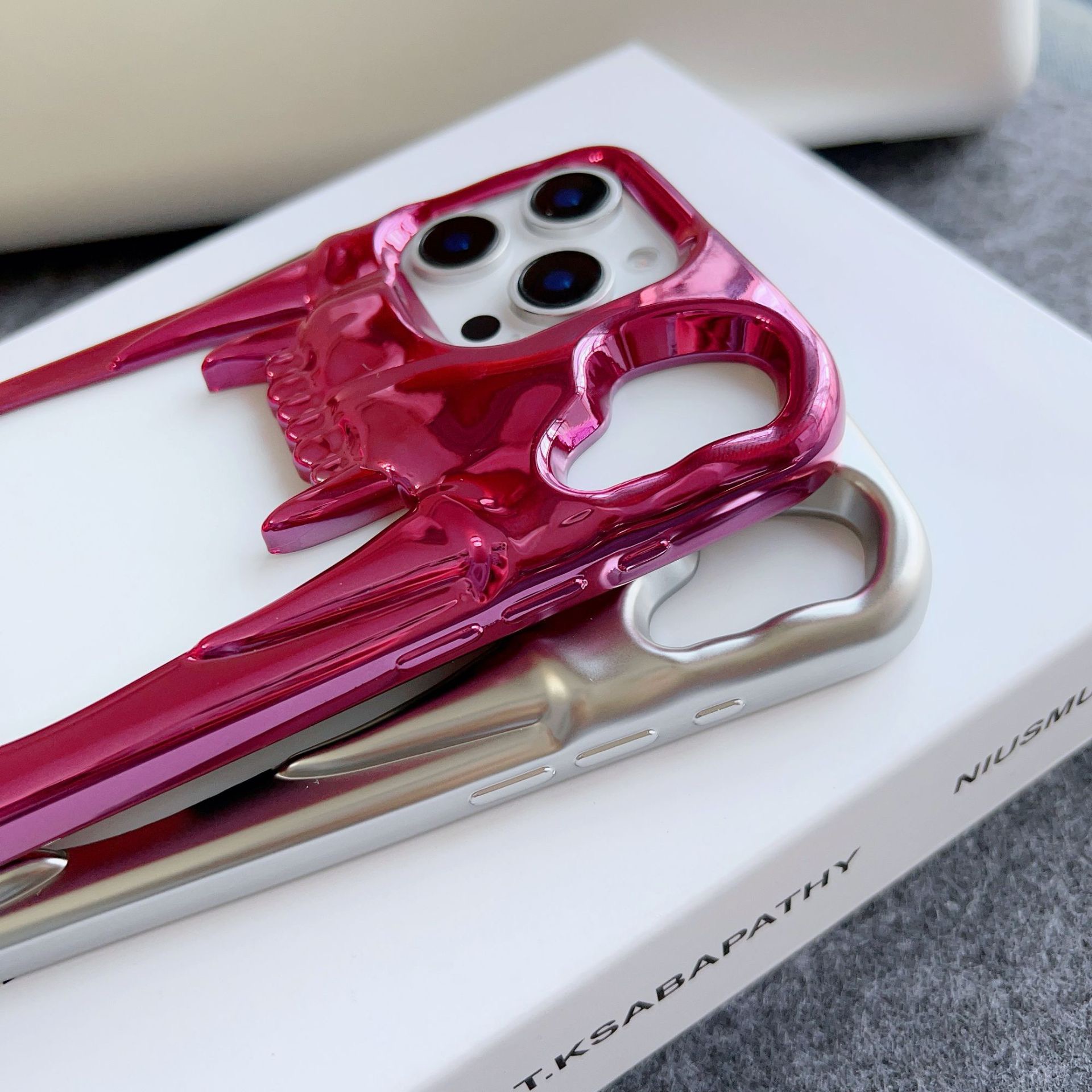 Cool Hollow Skull Tiger Tooth Shape Mobile Phone Case