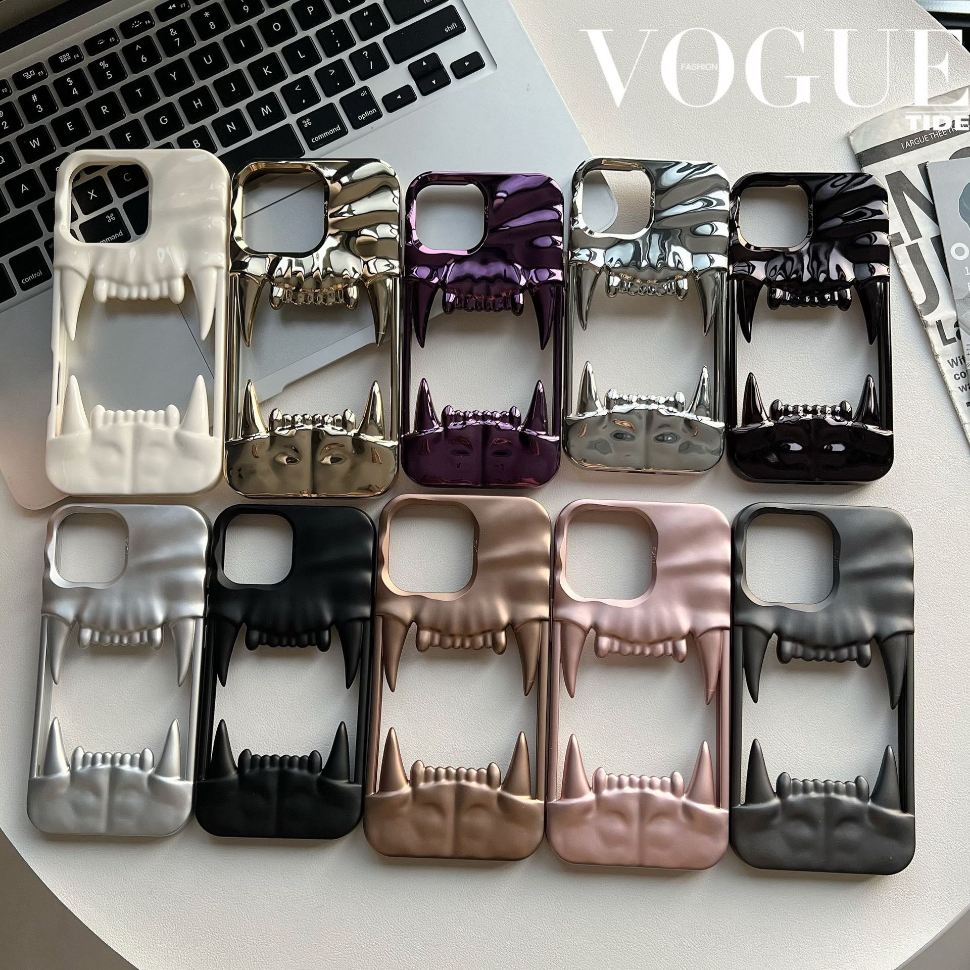 2025 New Cool Hollow Skull Tiger Tooth Shape Mobile Phone Case