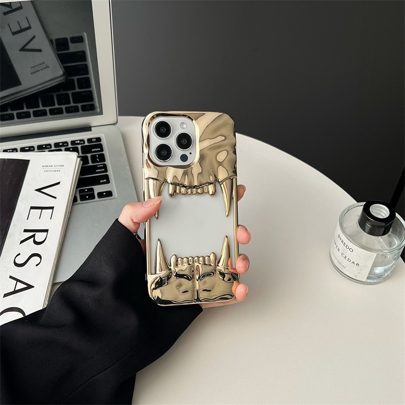 2025 New Cool Hollow Skull Tiger Tooth Shape Mobile Phone Case