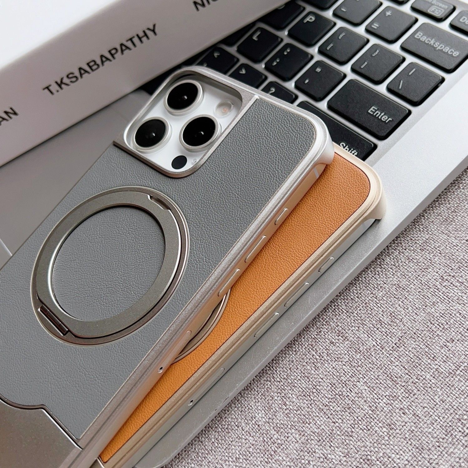 Metal Telescopic Buckle Bracket Magnetic Phone Case