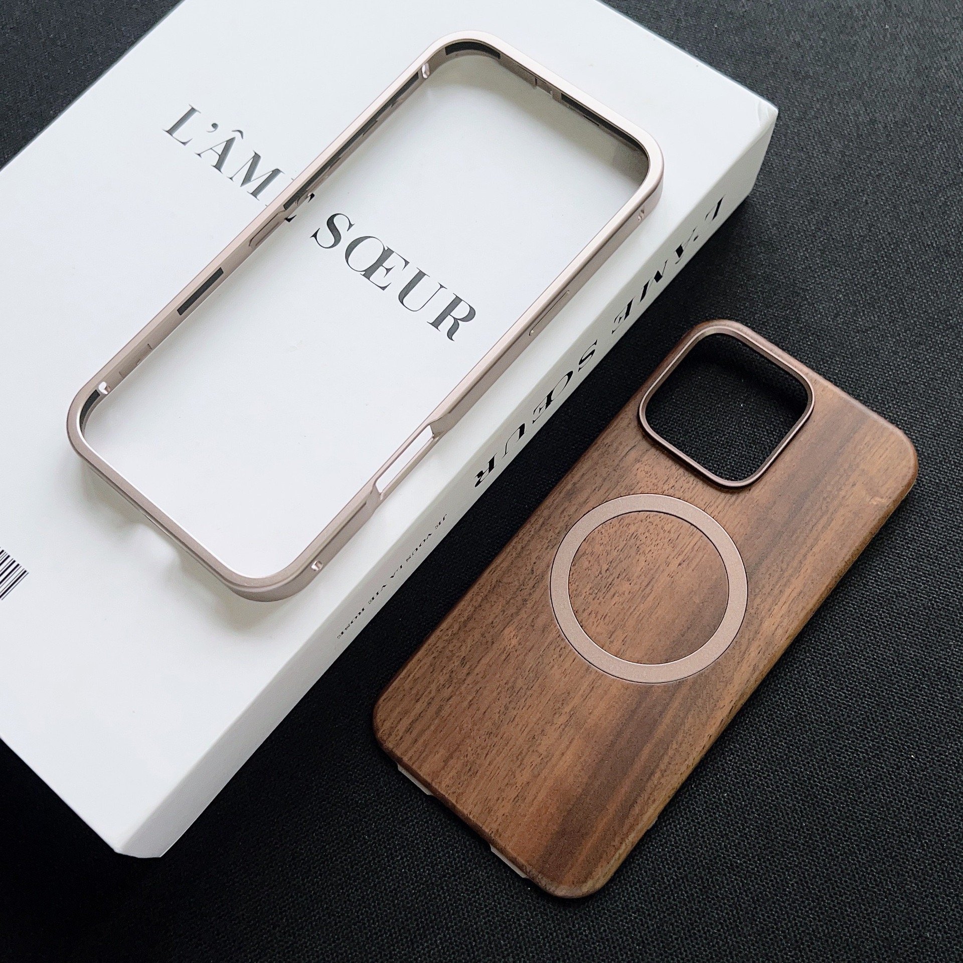 Walnut Metal Snap Frame Magnetic Phone Case