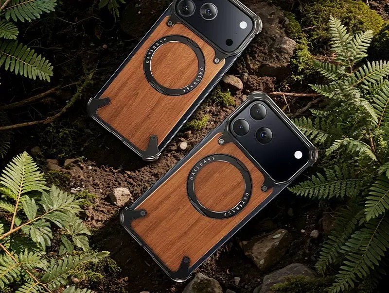 Designed Magnetic Walnut Metal Phone Case