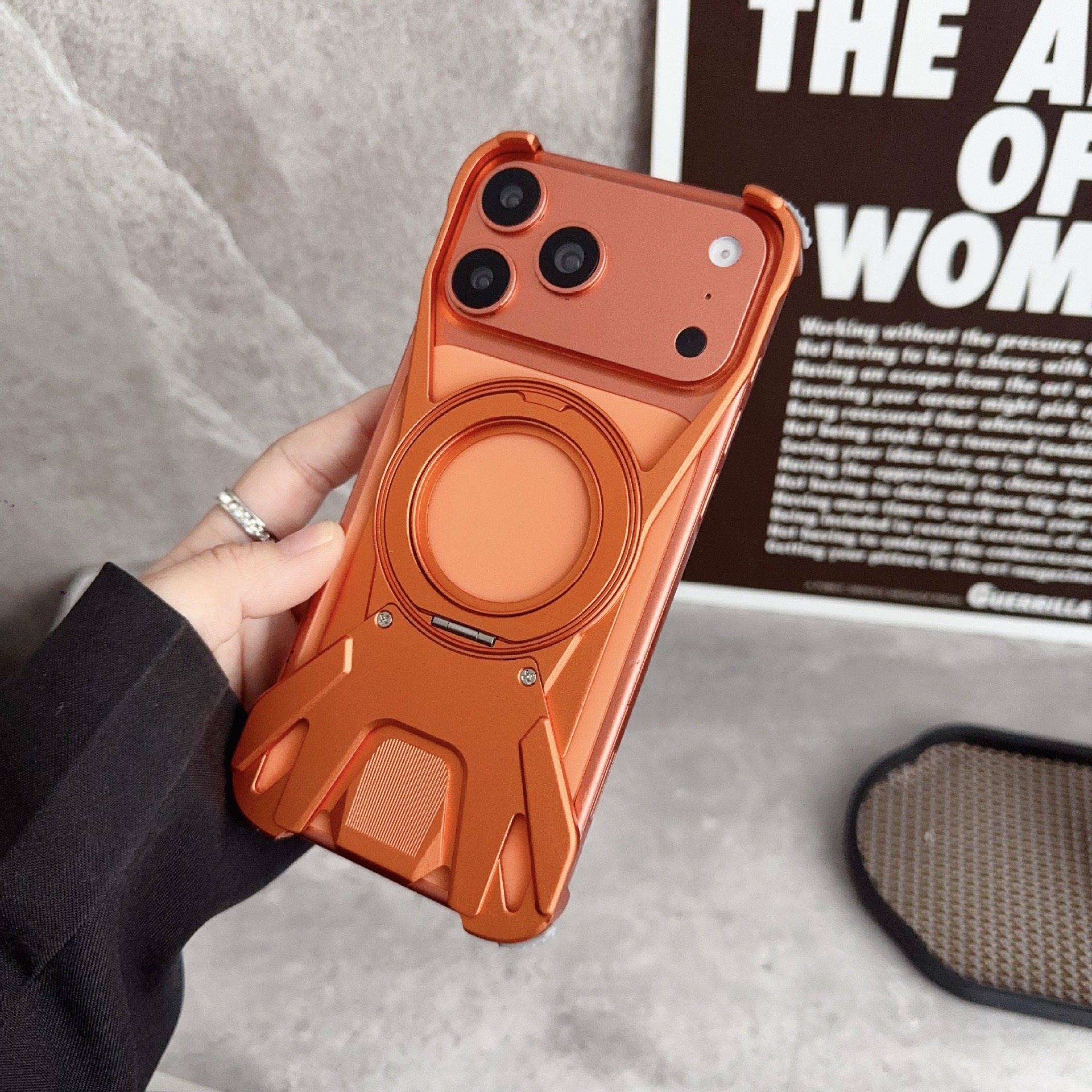 Metal Armor Sports Car Magnetic Rotating Phone Case