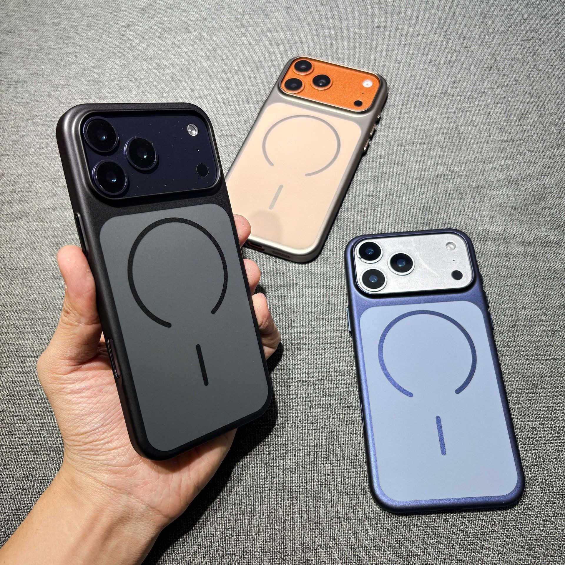 New Year Simple Solid Color Electroplated Magnetic Phone Case