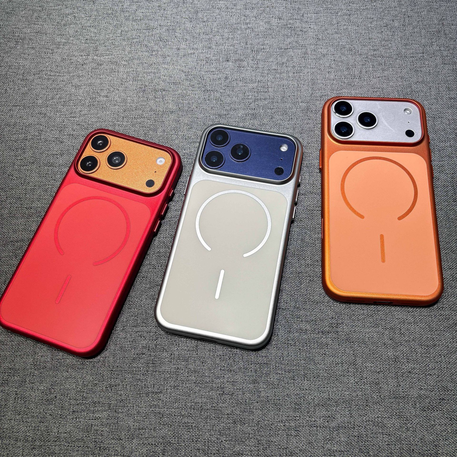 New Year Simple Solid Color Electroplated Magnetic Phone Case