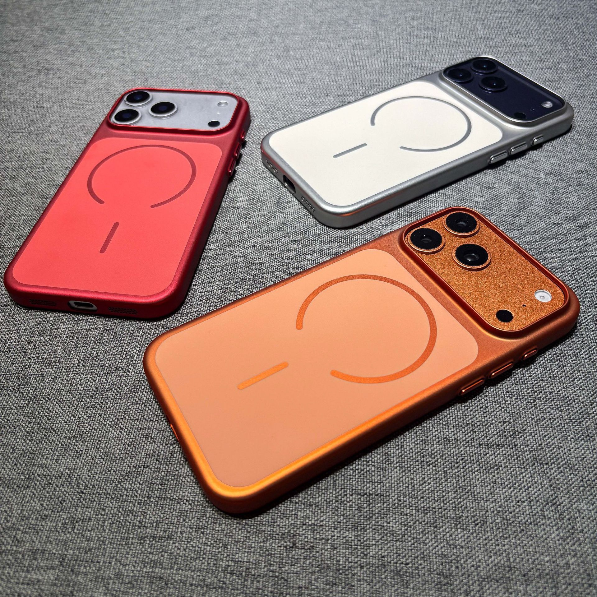 New Year Simple Solid Color Electroplated Magnetic Phone Case